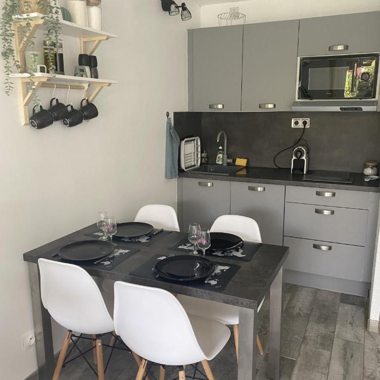 Le Blue Waters, studio cosy à 100m de la mer, tout équipé - Studio - 9