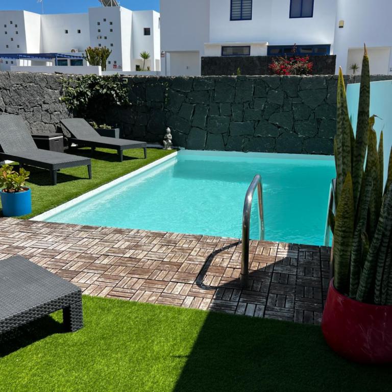 Villa Eclips - Three-Bedroom Villa - 22