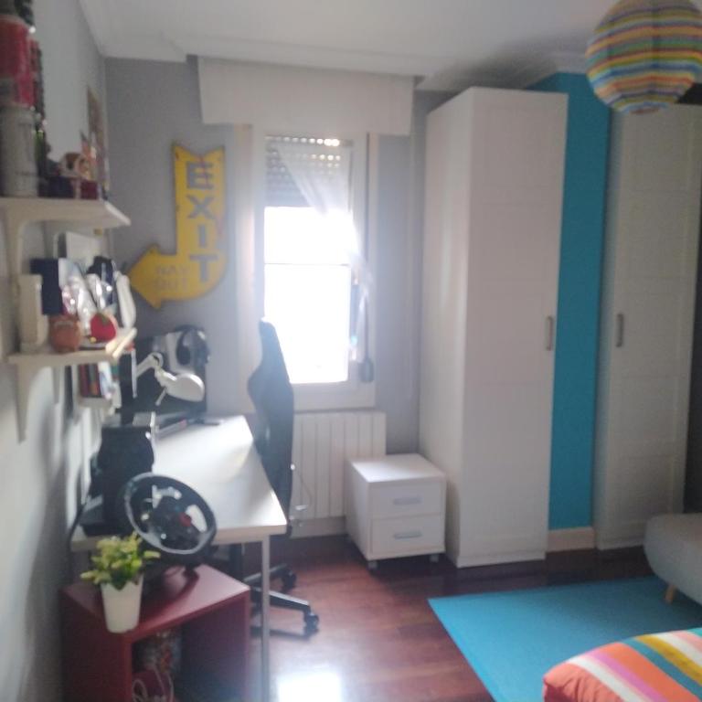 Nuestro refugio - Casco Viejo con wifi y parking gratuito- - Three-Bedroom Apartment - 2