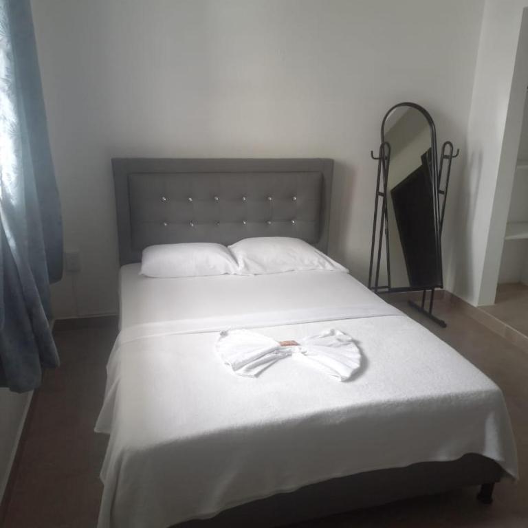 Hotel Colonial Plaza - Double Room - 1