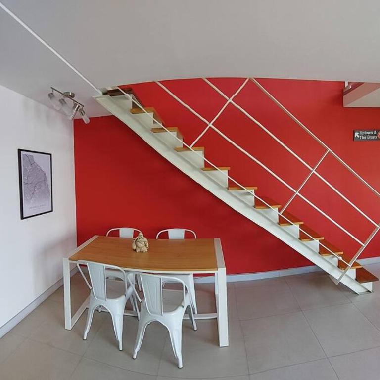 Hermoso Dúplex lleno de aire y luz en Villa Crespo - Apartamento de 1 dormitorio - 40