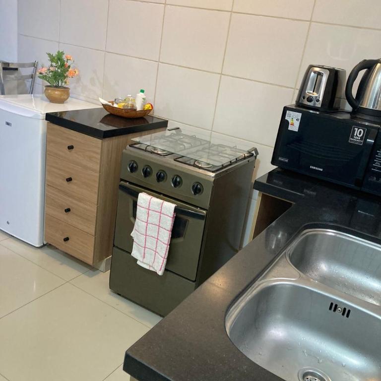 Departamento Planta Baja con parqueo en Condominio - Apartamento de 3 dormitorios - 12