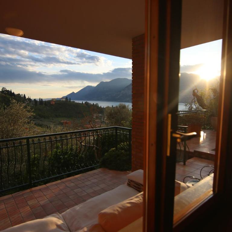 red house conditioned whit pool enchanting lake view - Appartamento con 2 Camere da Letto - 1