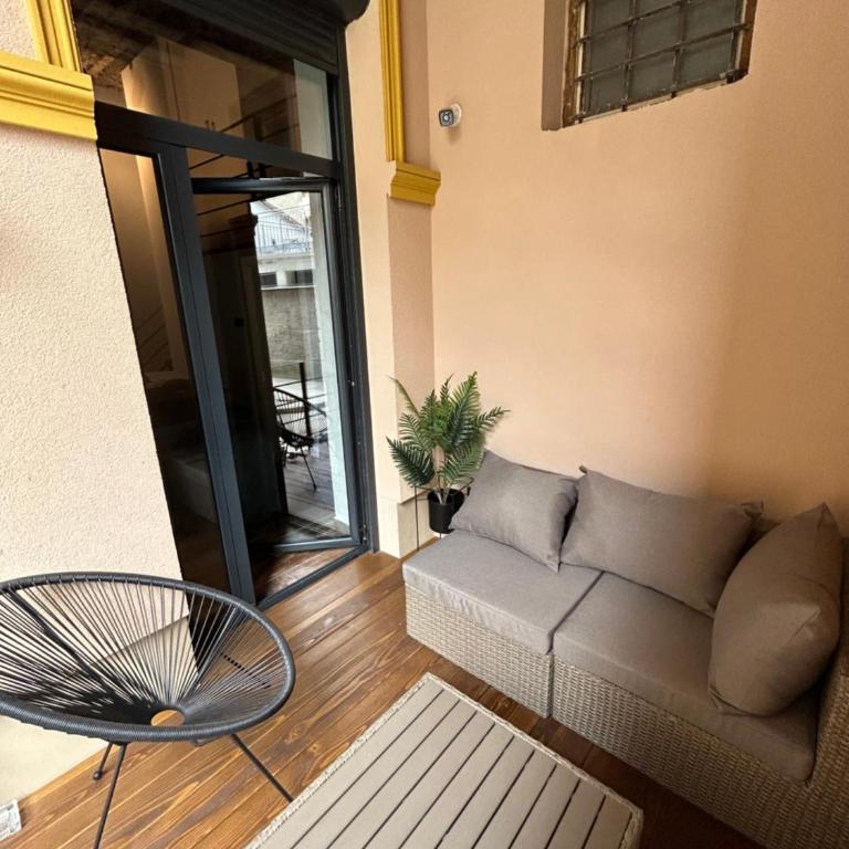 Industrial Studio - Studio with Terrace - 32