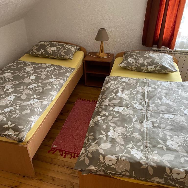 Guest House Kevser - Dvokrevetna Soba sa Zasebnim Krevetima i Zajedničkim Kupatilom - 10