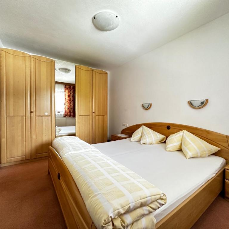Haus Luxer - Appartement 3 Chambres avec Balcon - 16