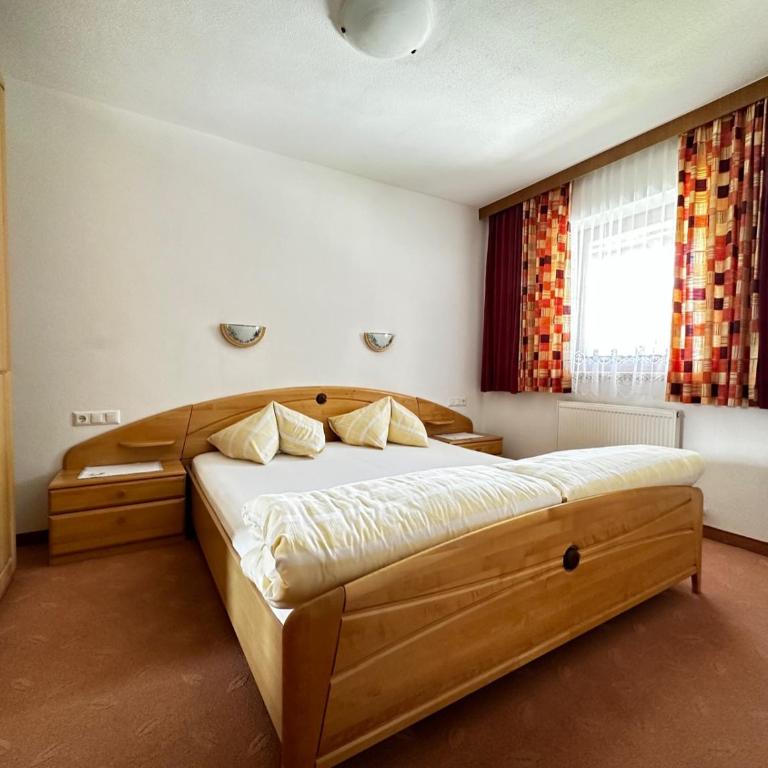 Haus Luxer - Appartement 3 Chambres avec Balcon - 17