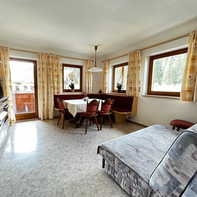 Haus Luxer - Appartement 3 Chambres avec Balcon - 22