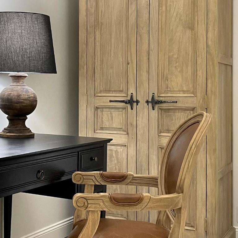 Dimora Borghese “Whitaker” - Appartamento con 2 Camere da Letto - 11