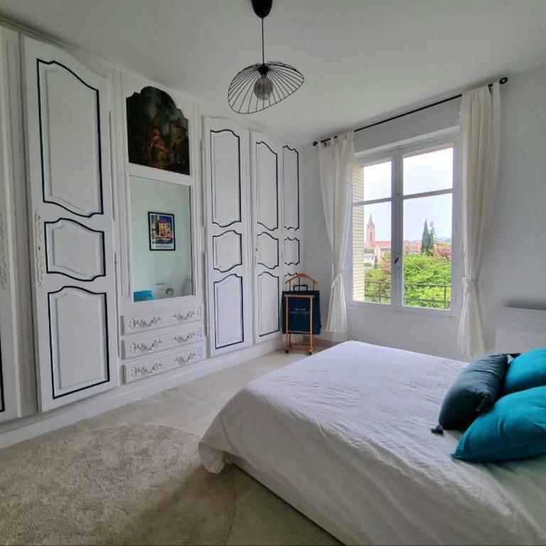 Appartement spacieux de standing - parking gratuit - One-Bedroom Apartment - 3