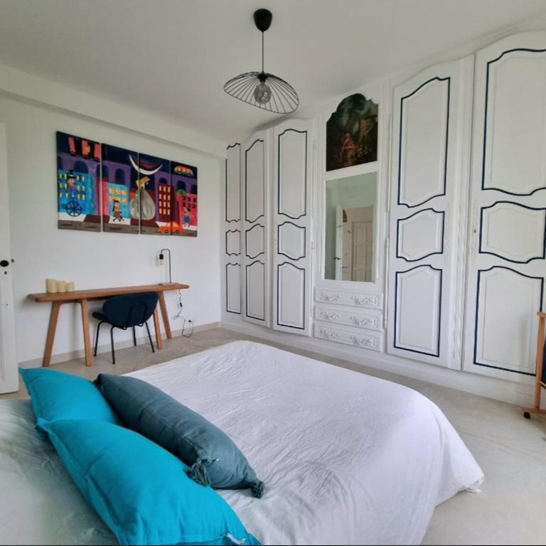 Appartement spacieux de standing - parking gratuit - One-Bedroom Apartment - 2