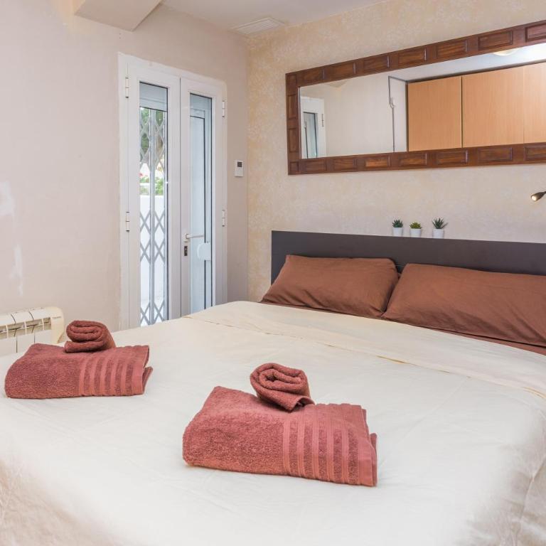 Beachfront Calahonda apartment - Apartamento de 2 dormitorios - 5
