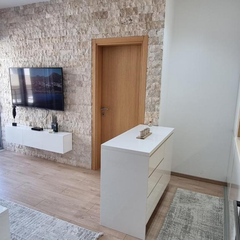 Adrijana Apartments - One-Bedroom Apartment - 8