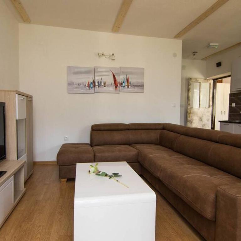 Seaside Apartment Regata, only 15 meters from sea - One-Bedroom Apartment - 10