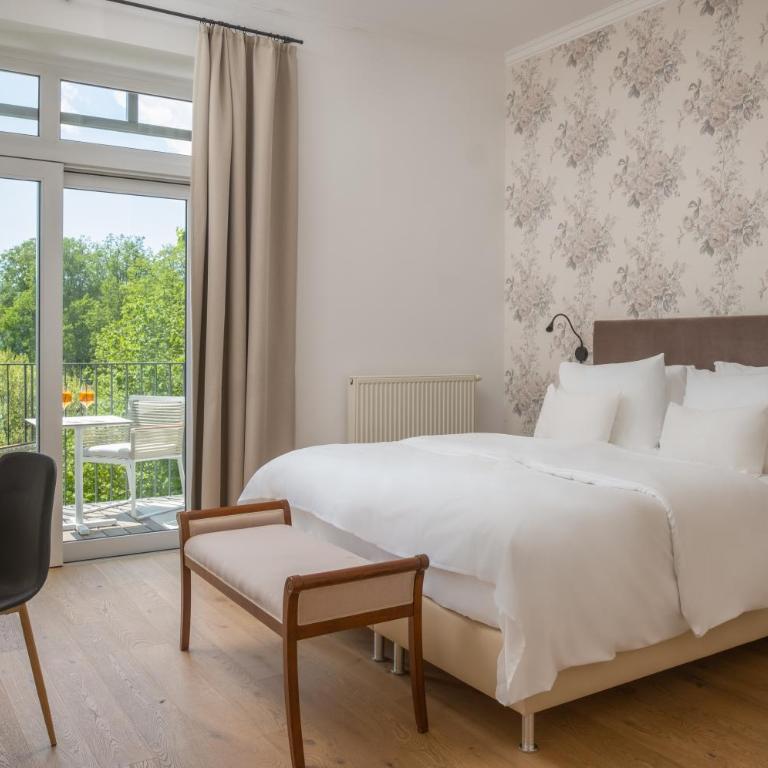 Seehotel Europa Resort - Deluxe Doppelzimmer mit Balkon - 3