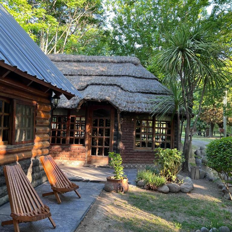 Los Plátanos cabañas & suites - Bungalow Familiar - 1