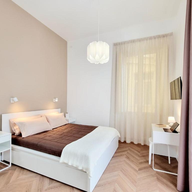 Glamour Suite by Accomodo - Comfort Quadruple Room - 5