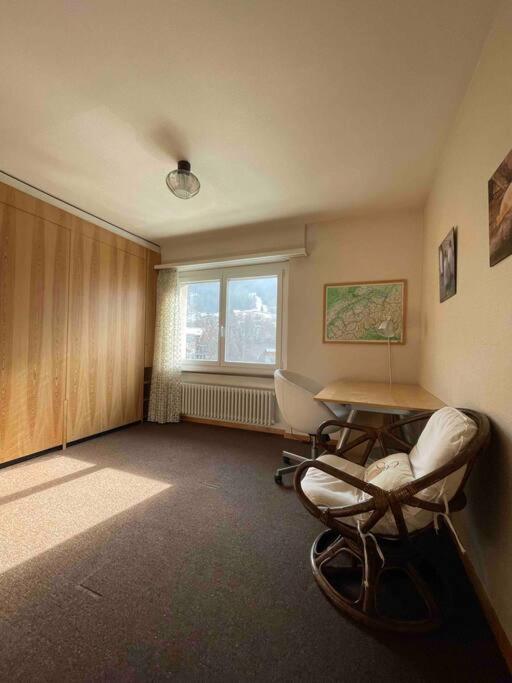 Ideally located 3.5 rooms flat - Apartamento de 2 dormitorios - 13