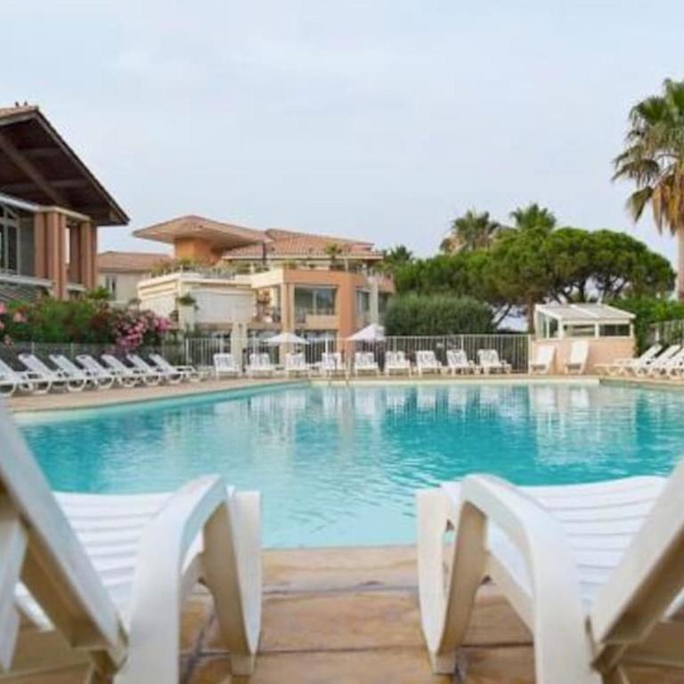 CAP HERMES PORT FREJUS VUE MER ET PORT PIEDS DANS L'EAU piscine pkg - Appartamento con 2 Camere da Letto, Balcone e Vista mare - 18