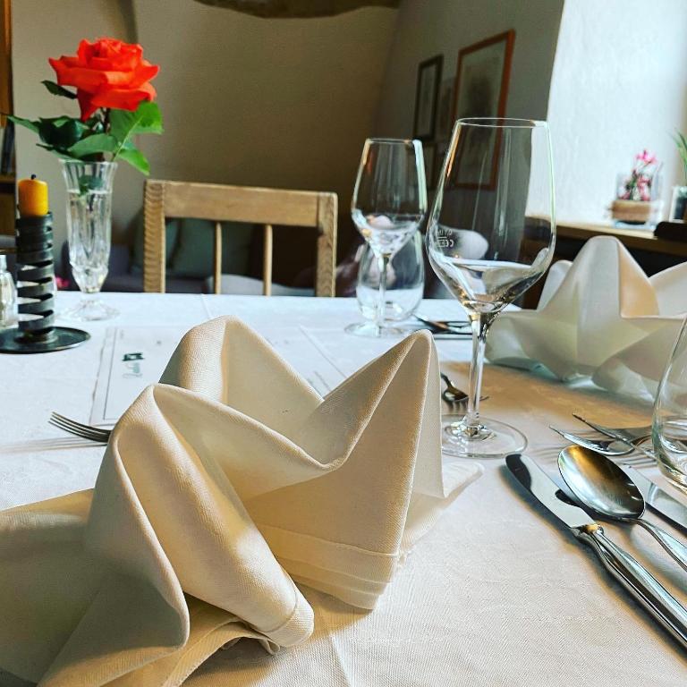 Landhotel Gasthof Zum Löwen - Superior Doppelzimmer mit Balkon - 3