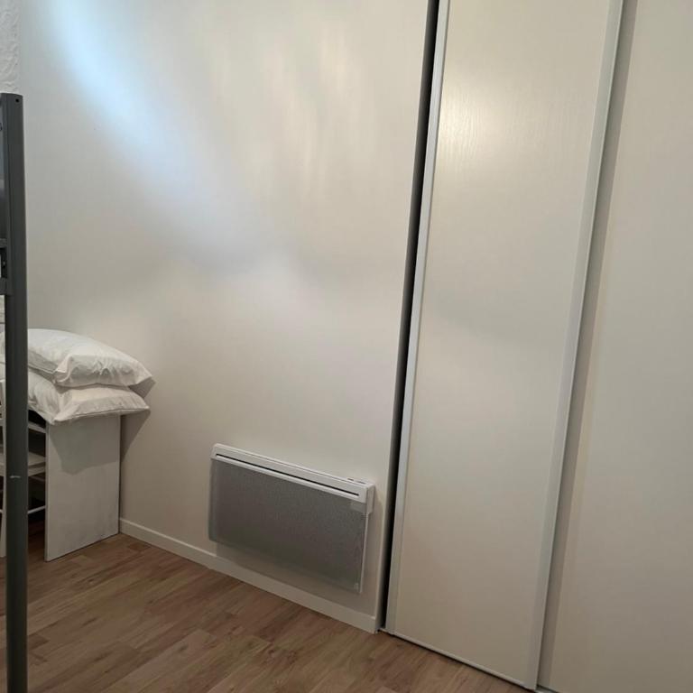 Appartement T4 140 m2 spacieux et calme pour 8 personnes - Appartement 3 Chambres - 21