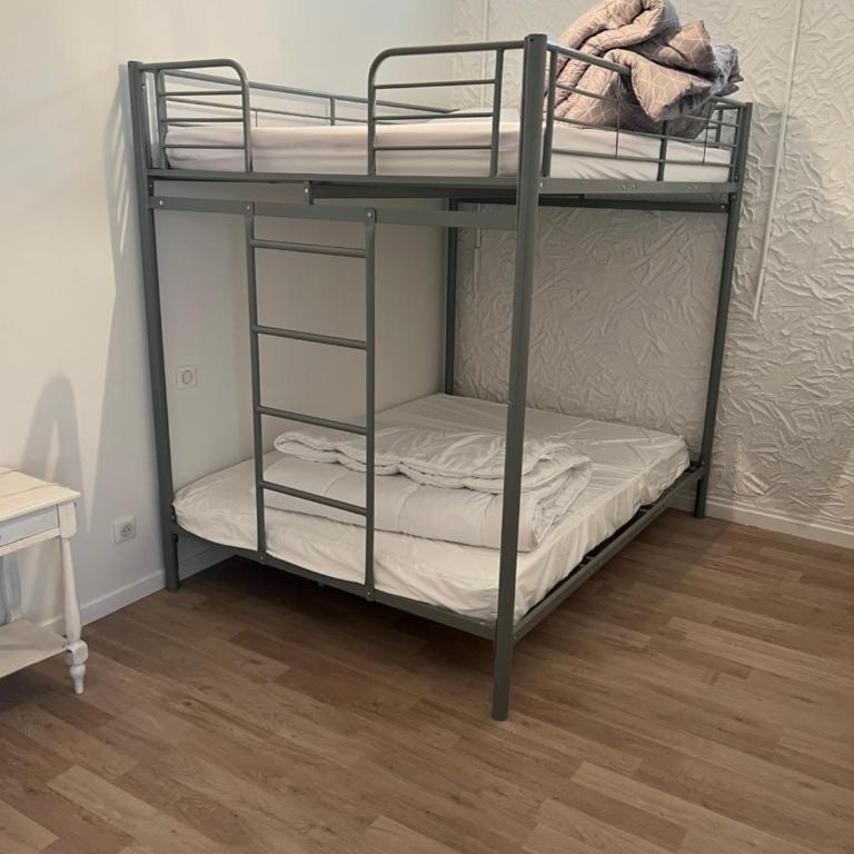Appartement T4 140 m2 spacieux et calme pour 8 personnes - Appartement 3 Chambres - 20