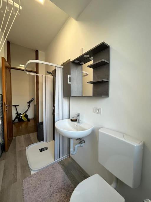 [BondoneRoom] for families with Wifi - Camera Tripla con Bagno in Comune - 15