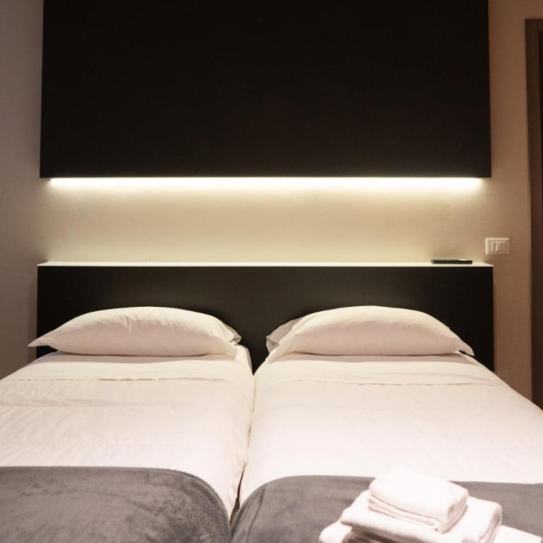 Country Resort Modena - Camera Doppia con Letti Singoli con Bagno Privato - 5