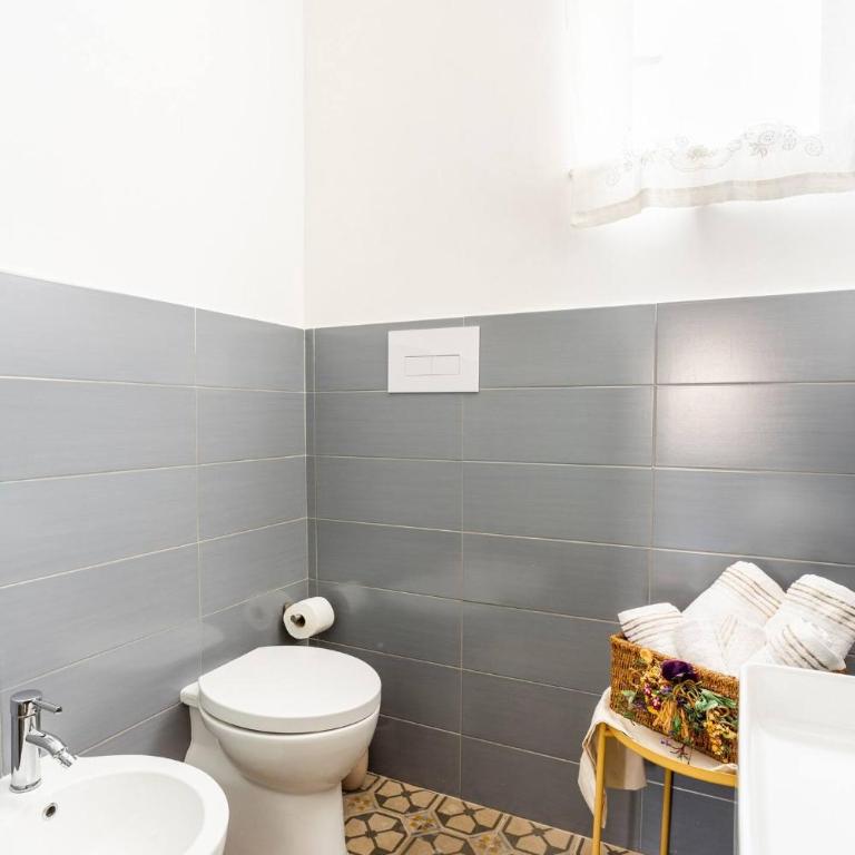 Binario 91 Rooms - Triple Room with Private External Bathroom - 18