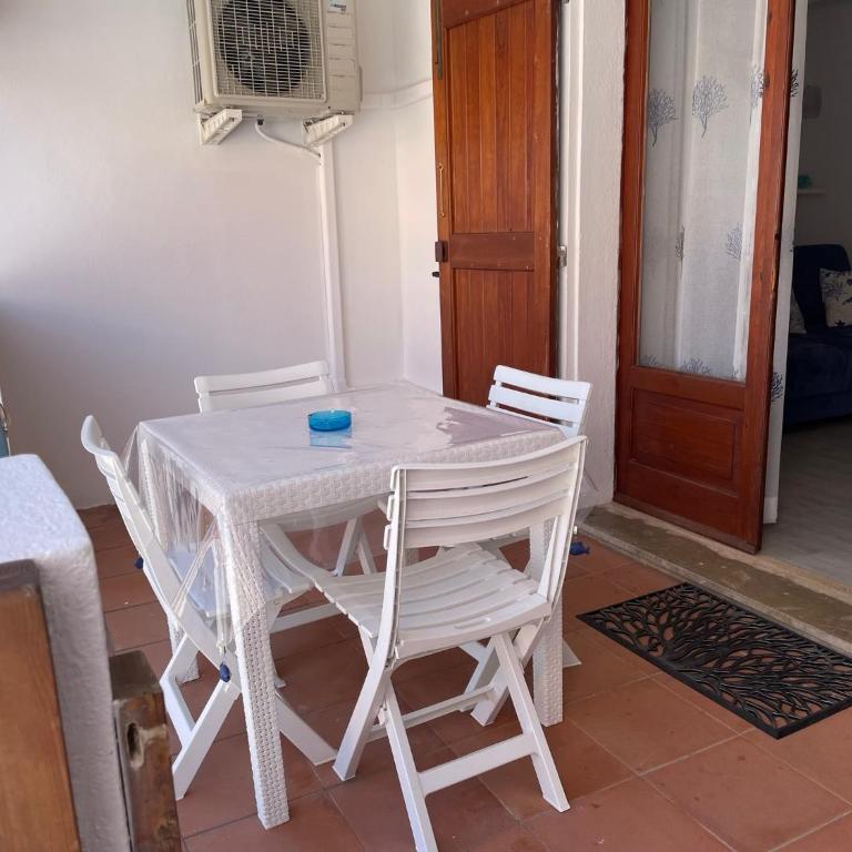 Case del Mar - One-Bedroom Apartment - 11