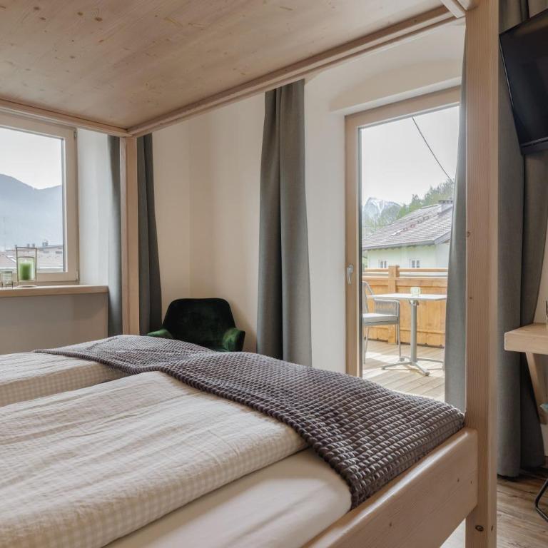 Gasthof Pension Knapp - Familienzimmer (2 Erwachsene + 2 Kinder) - 5