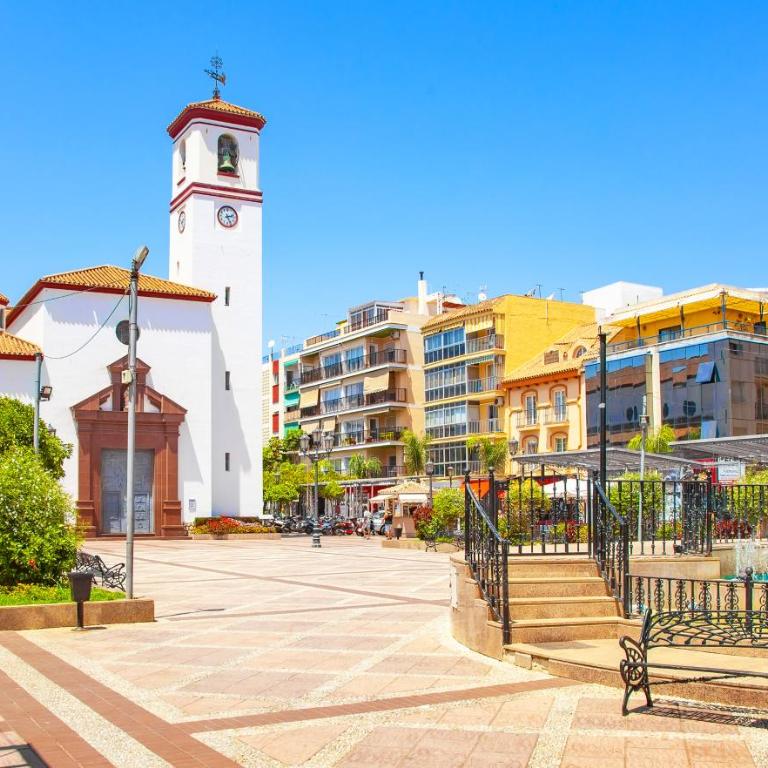 Top Floor Fuengirola Park Apartment with Parking - Apartment with Terrace - 20