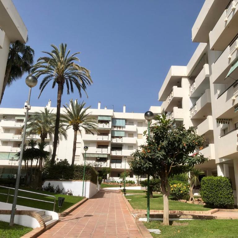 Carihuela Playa, Torremolinos - Apartamento de 3 dormitorios - 3
