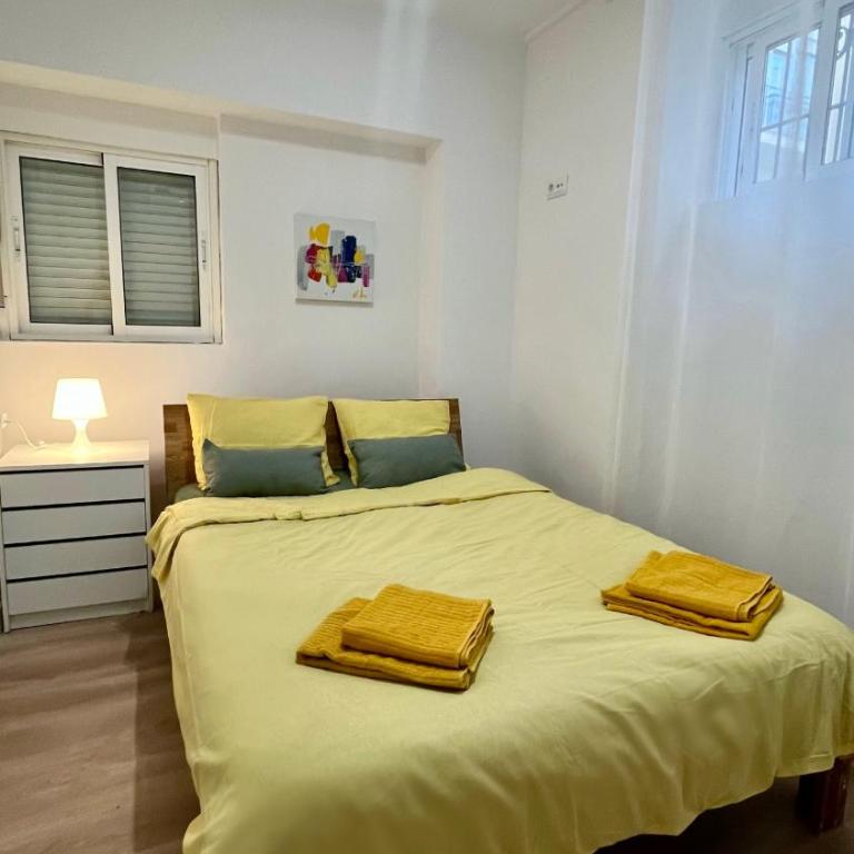PLAZA DE TORROS APARTMENT - Two-Bedroom Apartment - 5