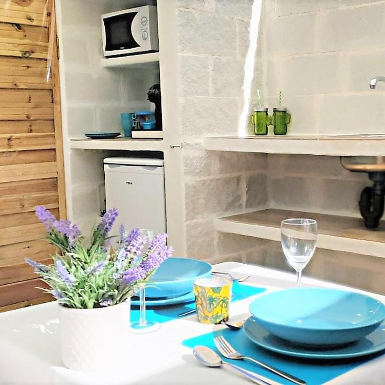 La Calita Escondida - Jacuzzi y Cocina en Terraza Privada - Piscina y Parking Gratis - Suite with Terrace - 13