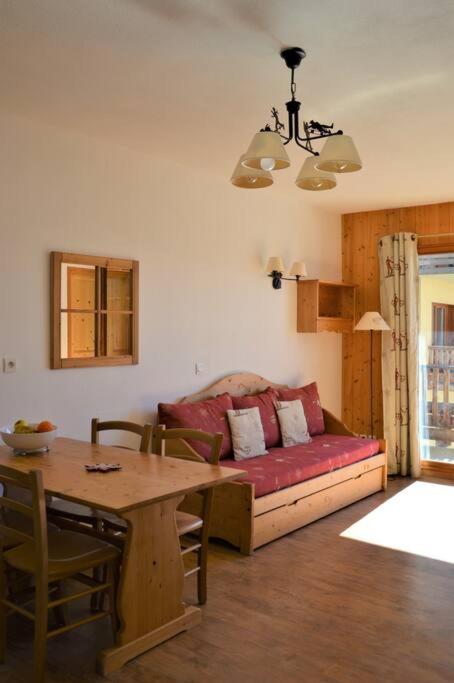 T2 6 p - Pieds des pistes - résidence avec piscine - Appartement 2 Chambres - 11