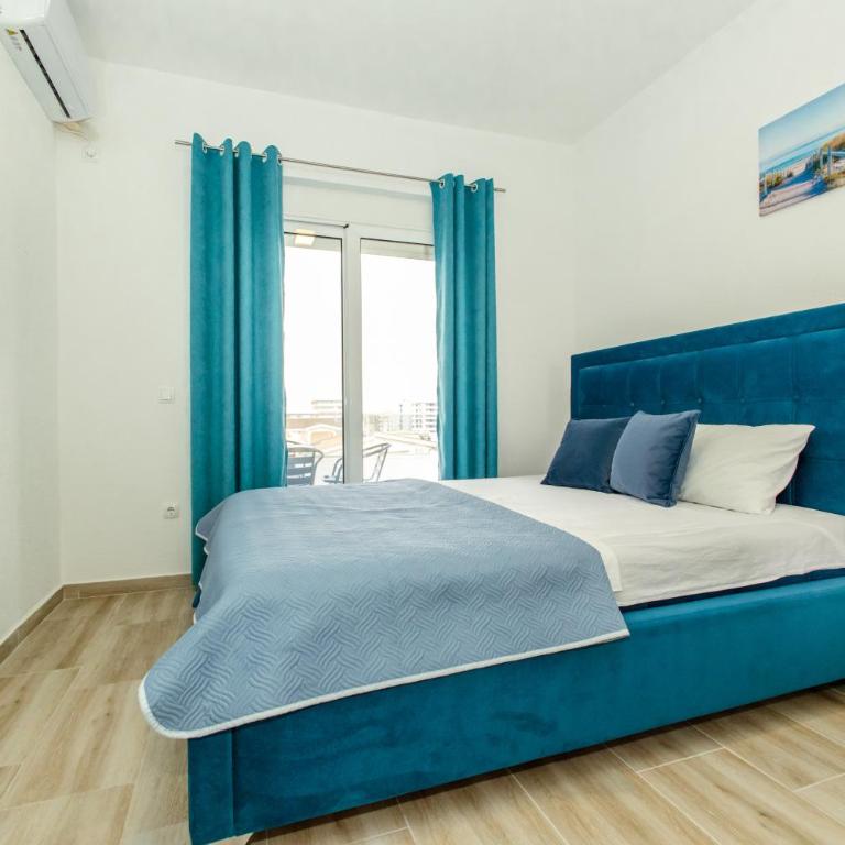 DERON Apartments - Dvokrevetna Soba s Bračnim Krevetom s Pogledom na Vrt - 1