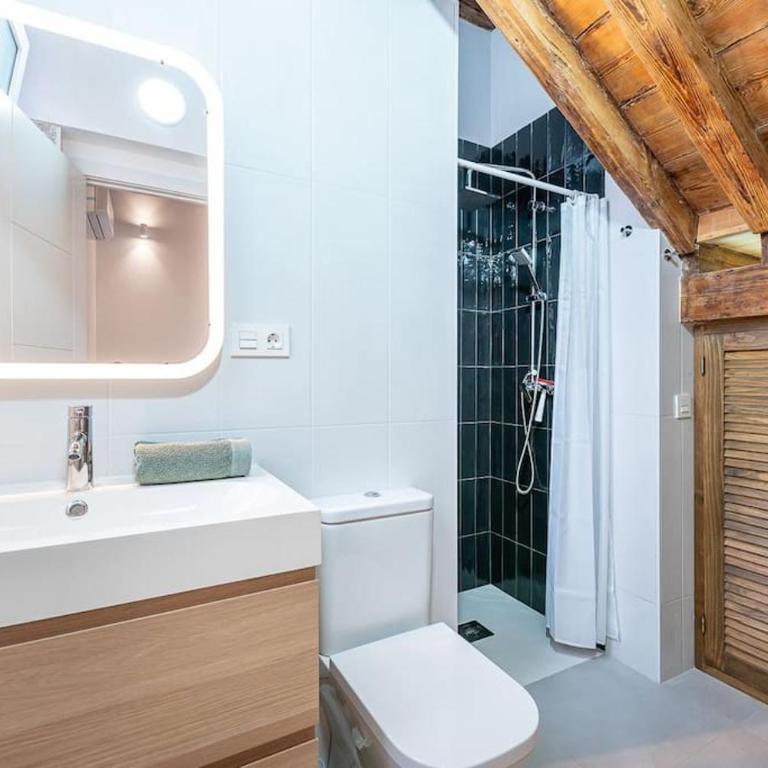 KEYWISE Encantador apartamento Nordico en el centro 2 habitaciones y dos baños con terraza patio - Appartamento Deluxe - 20