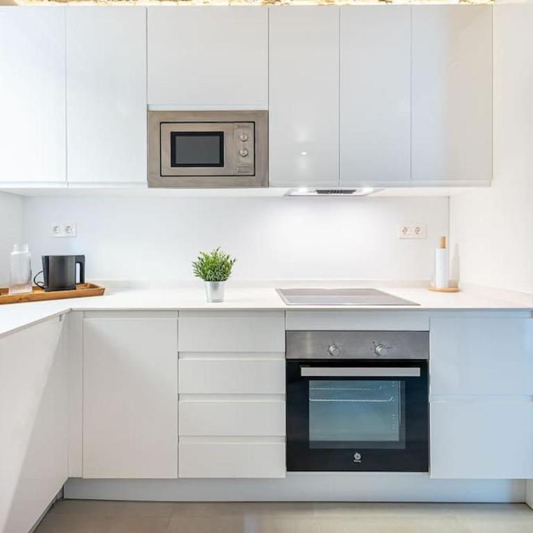 KEYWISE Encantador apartamento Nordico en el centro 2 habitaciones y dos baños con terraza patio - Appartamento Deluxe - 2