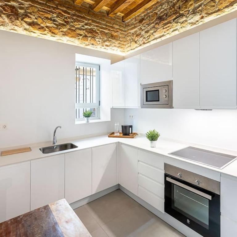 KEYWISE Encantador apartamento Nordico en el centro 2 habitaciones y dos baños con terraza patio - Appartamento Deluxe - 9