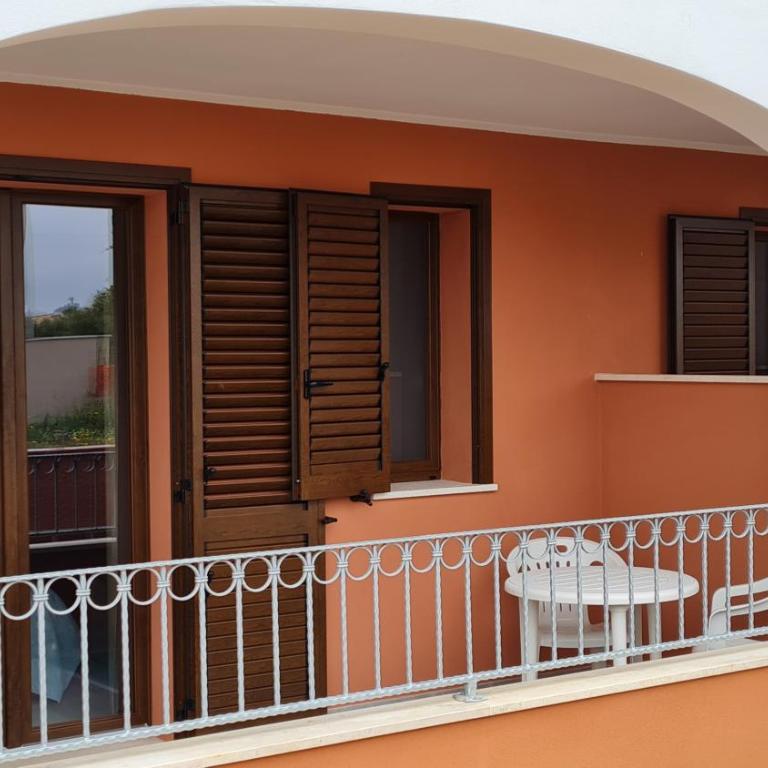 Le Anfore di Nora Domo - Deluxe Double Room with Balcony - 9
