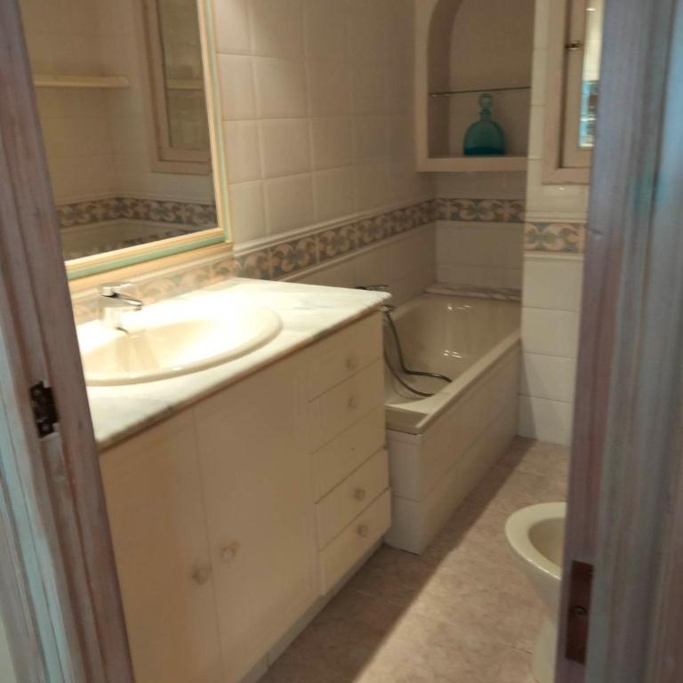 Espacioso piso en el corazón de Oliva - Apartamento de 2 dormitorios - 4