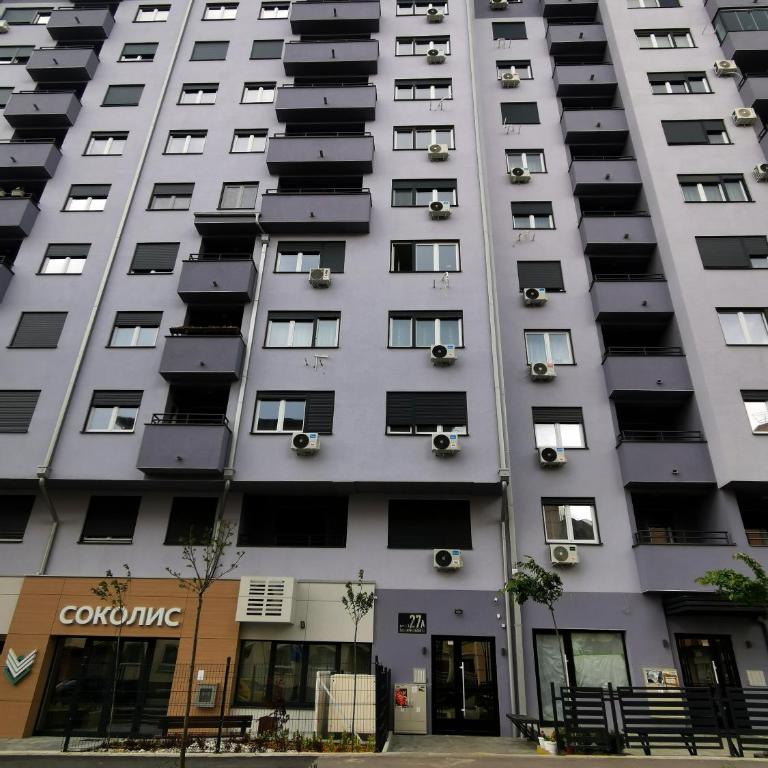 Modern Living Apts - Plaza suite - One-Bedroom Apartment - 12