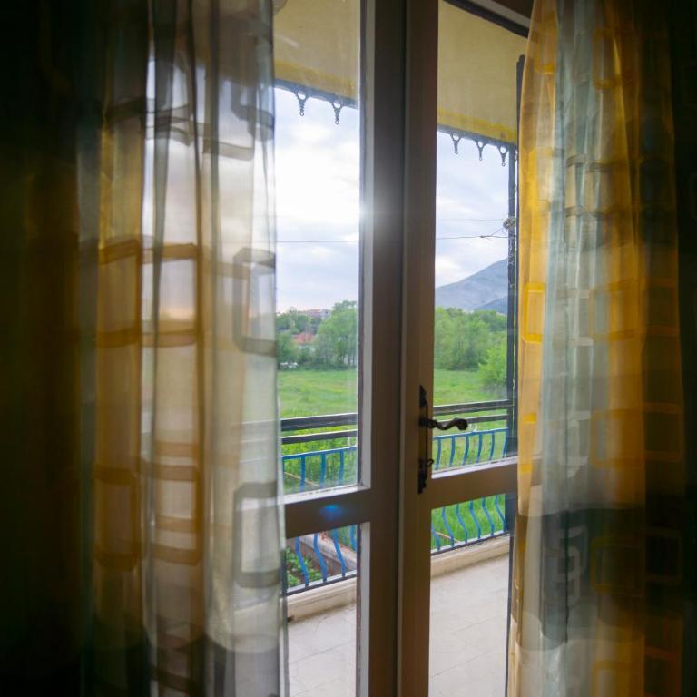 Apartman Aleksej Trebinje - Two-Bedroom Apartment - 13
