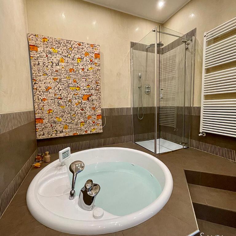 Santa CLHOUSE - Two-Bedroom House - 9