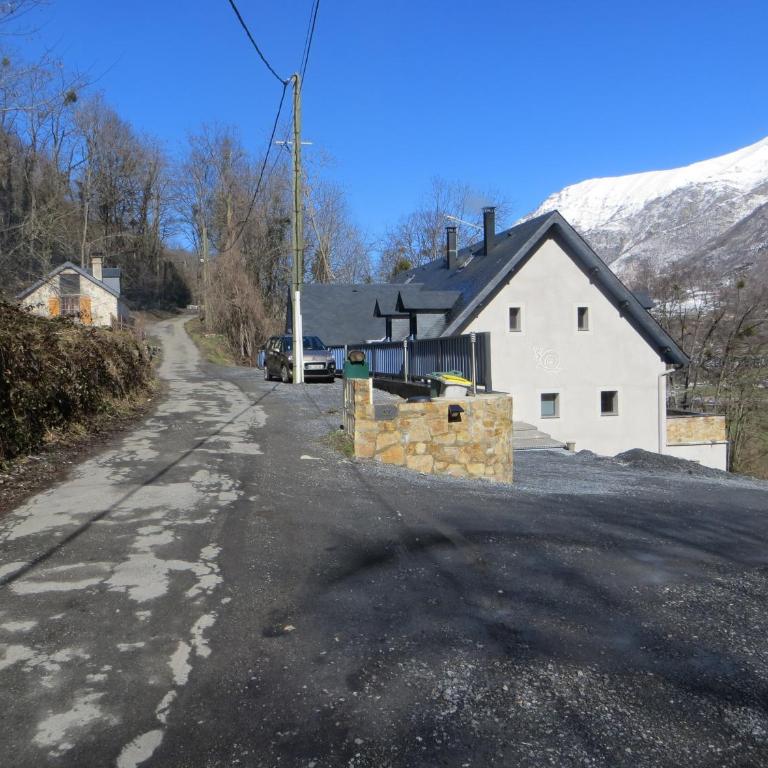 Domaine Du Sauveur - Appartement avec Vue sur la Montagne - 4