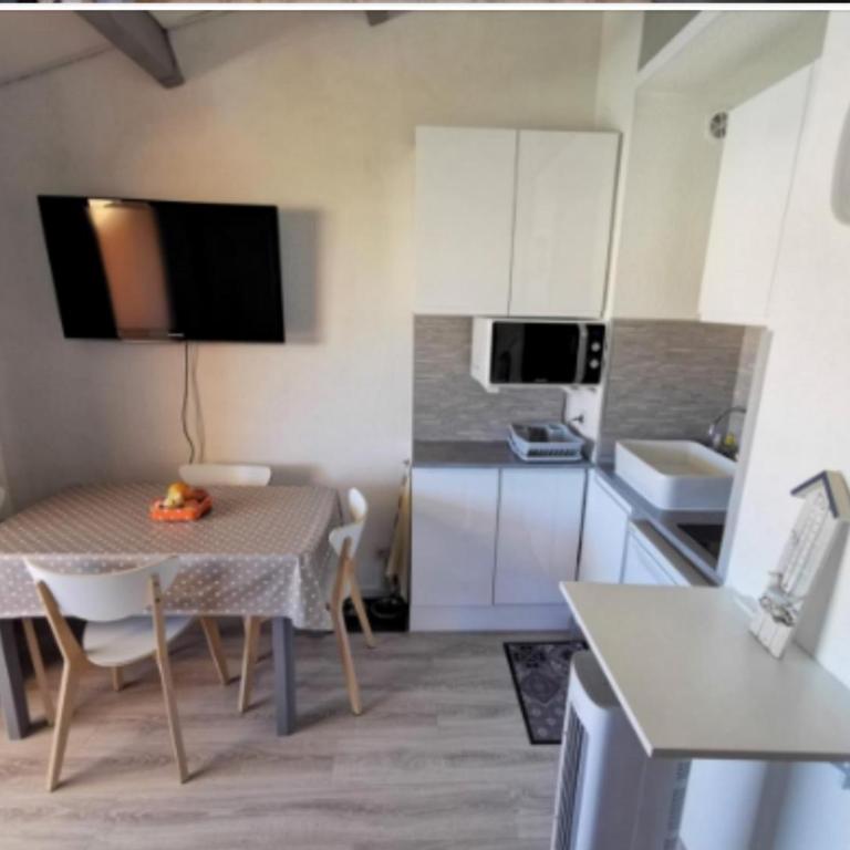 T2, parking, vue sur le port - Appartamento con 1 Camera da Letto - 22