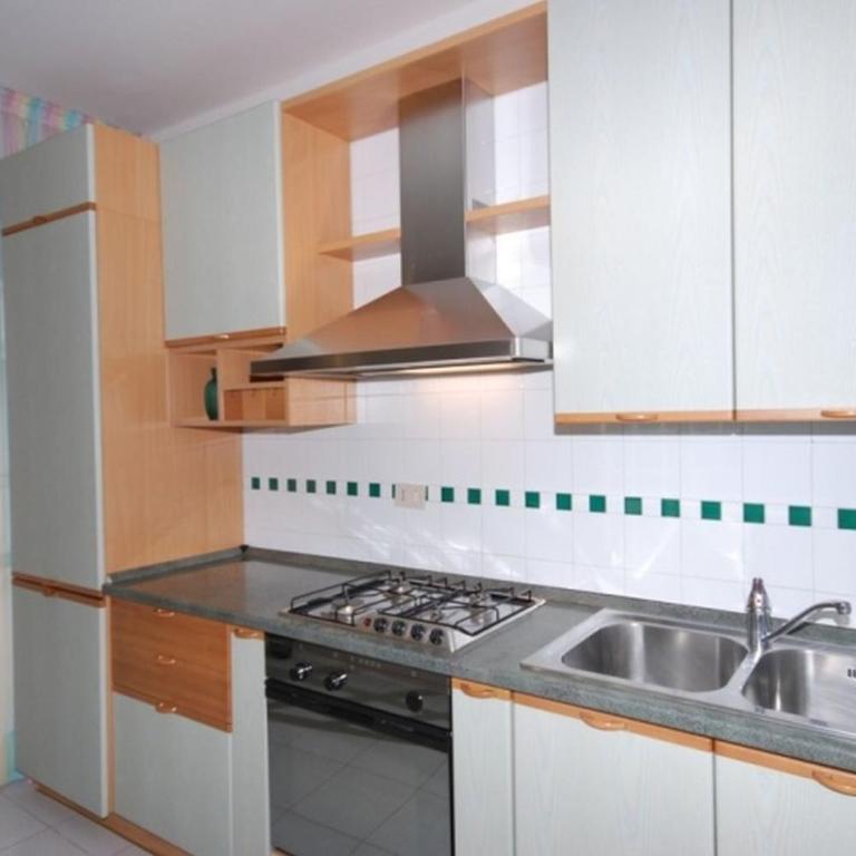 Residenza Bianco Nero - Monolocale con Balcone - 5