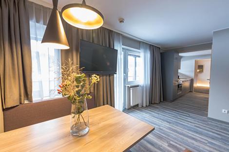 LakeSide Apartments Seefeld - Superior Apartment mit Seeblick und Terrasse - 1