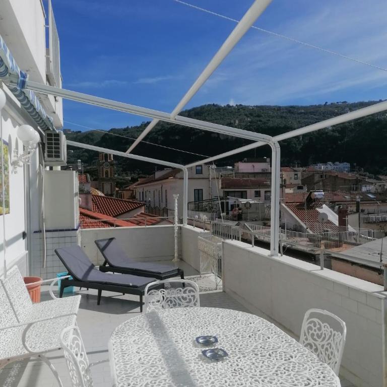 La casa di Rosa (Appartamento con terrazzo panoramico nel Cuore di Sorrento) - Appartamento - 50